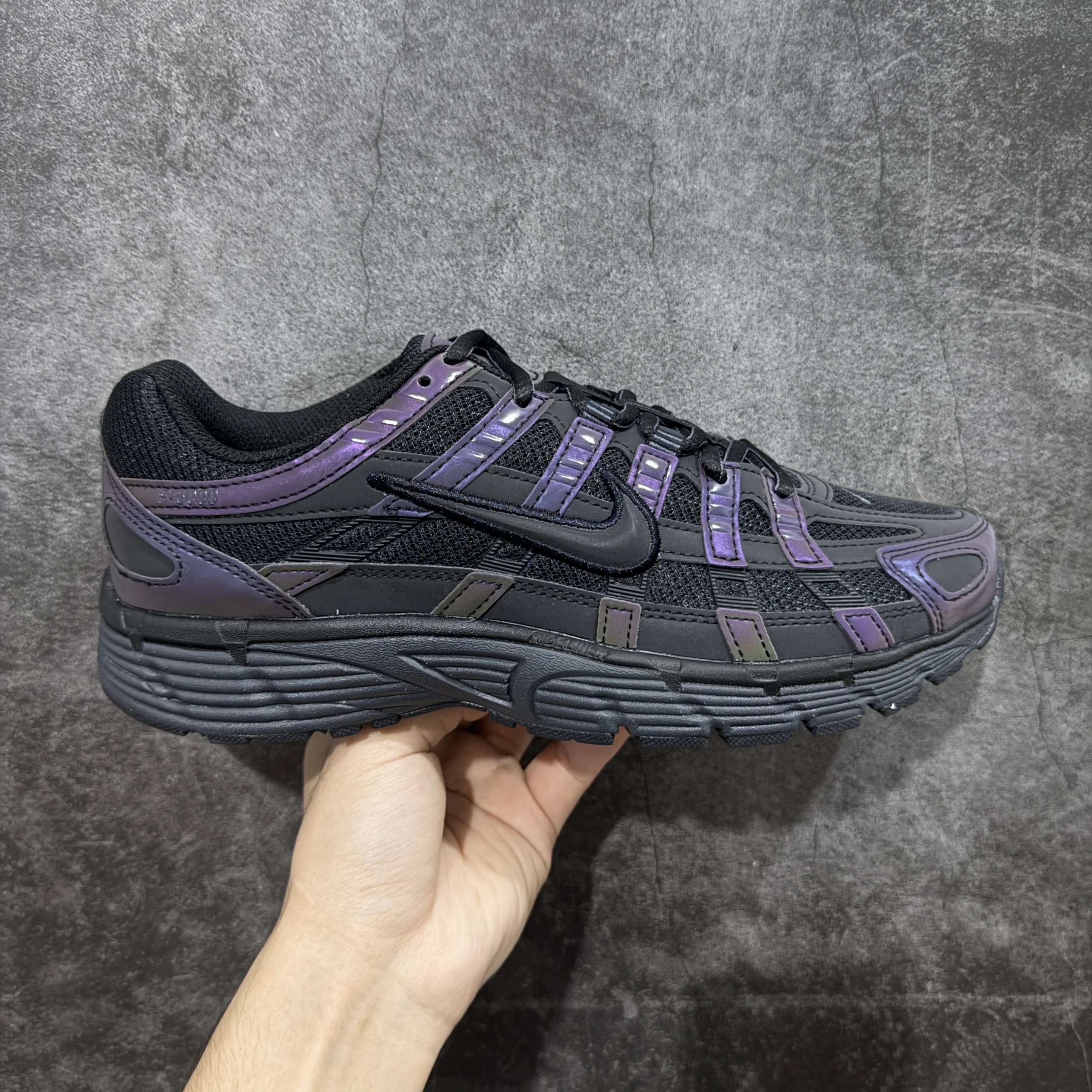 IM6333-001 Black Purple Holographic