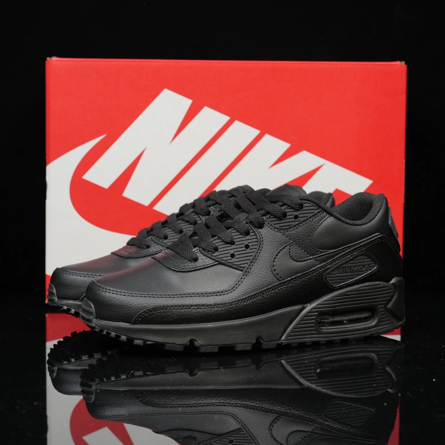 CZ5594-001 Black