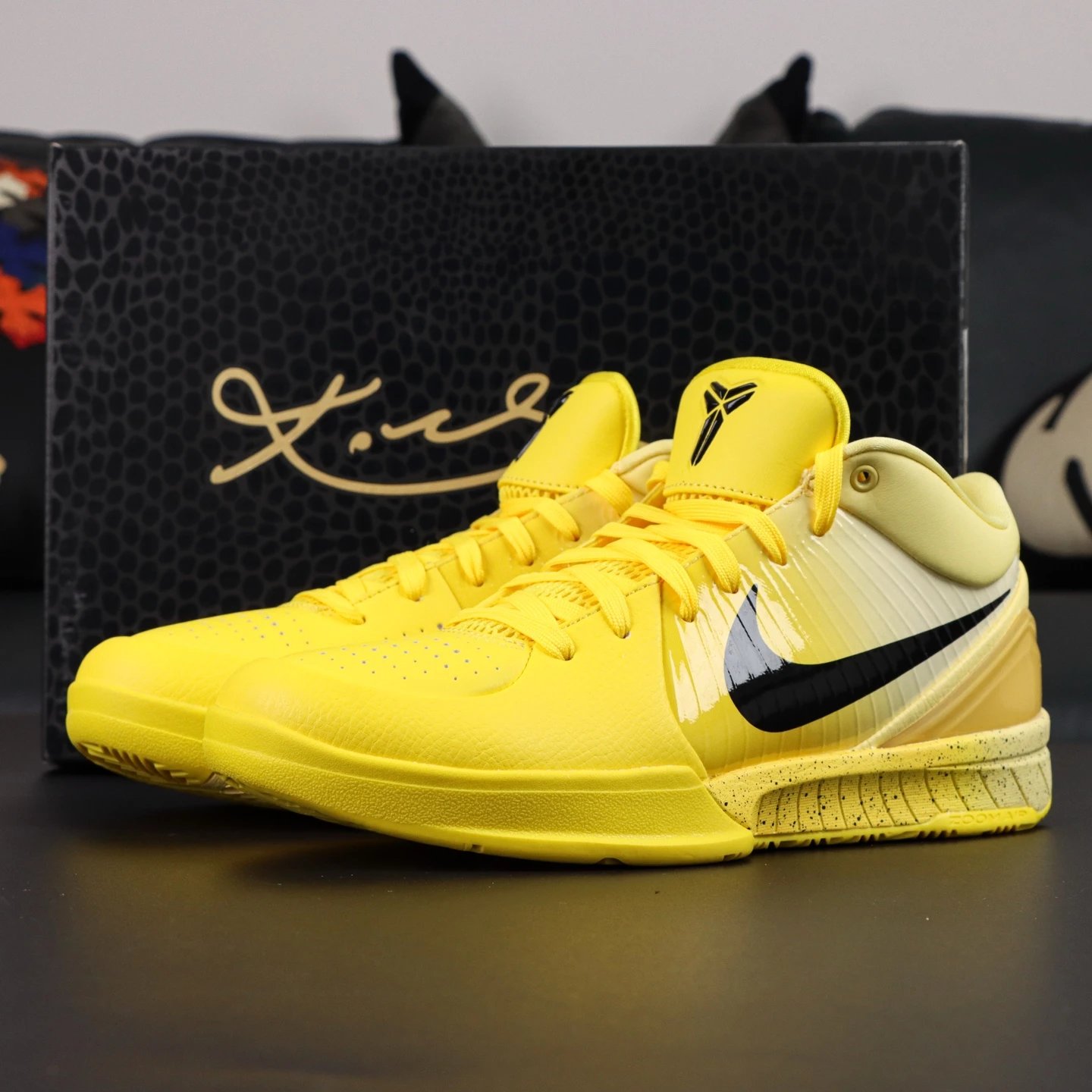Kobe 4 Yellow IH0587-700