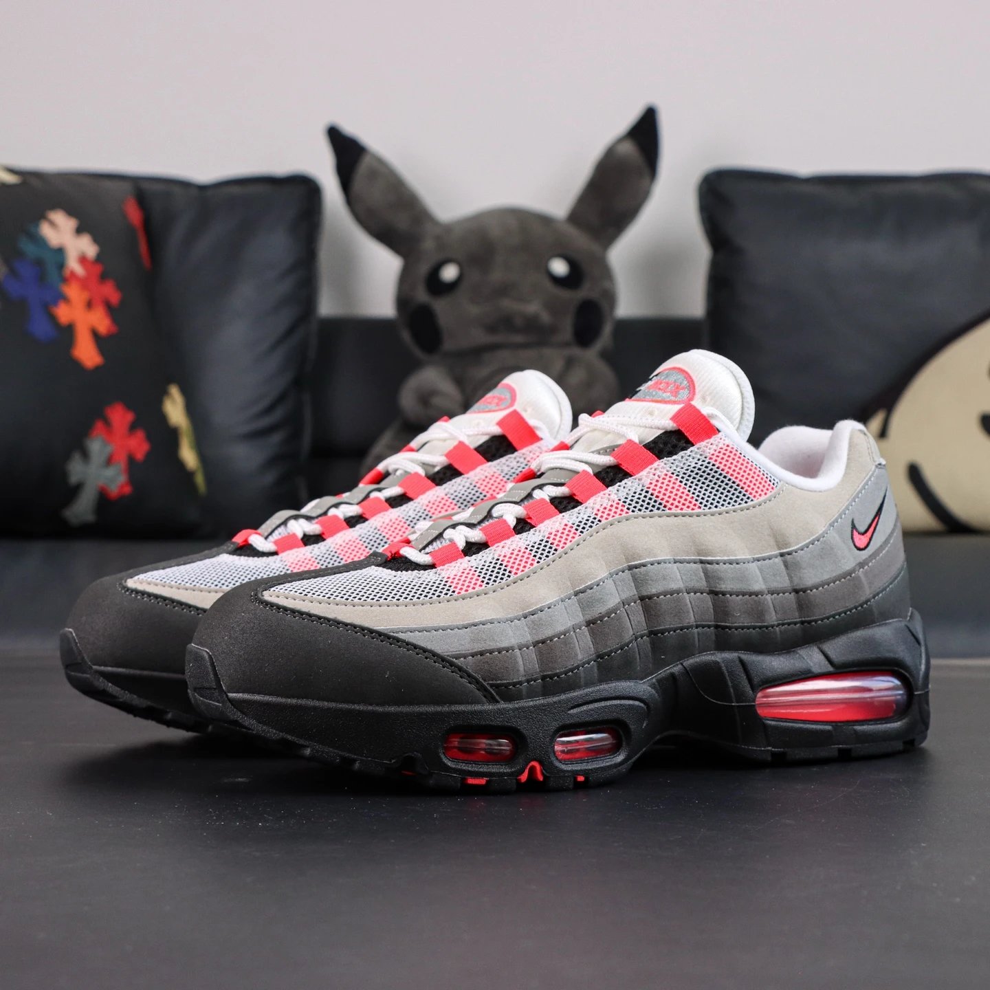 IM7410-001 Grey Pink 2025 Edition