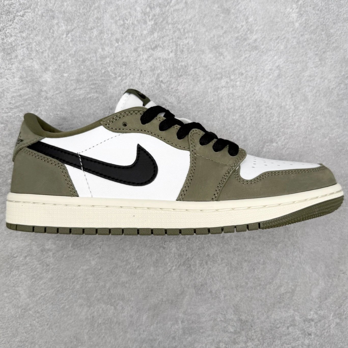 HQ6998-200 Olive Green