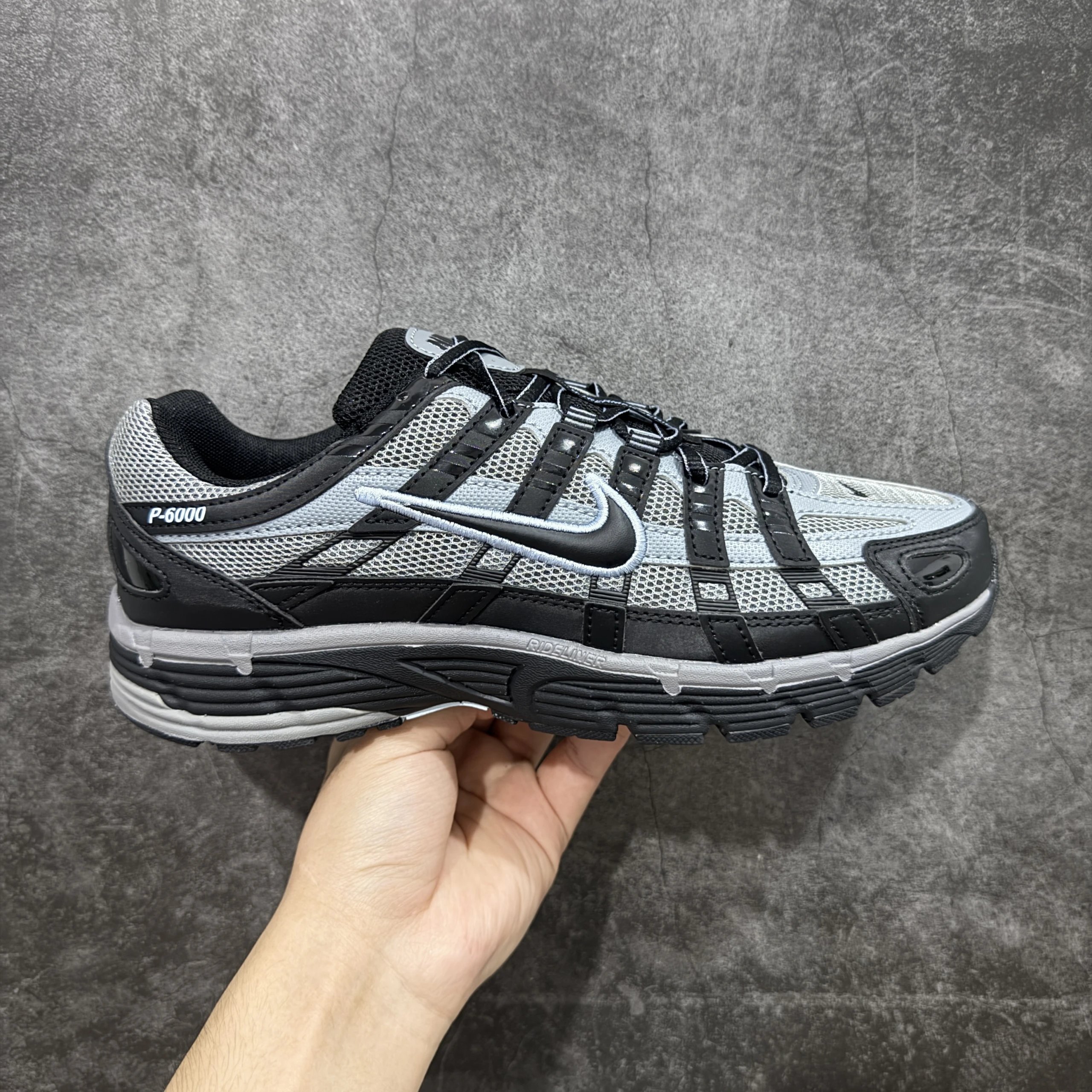 IF6199-003 Black Gray
