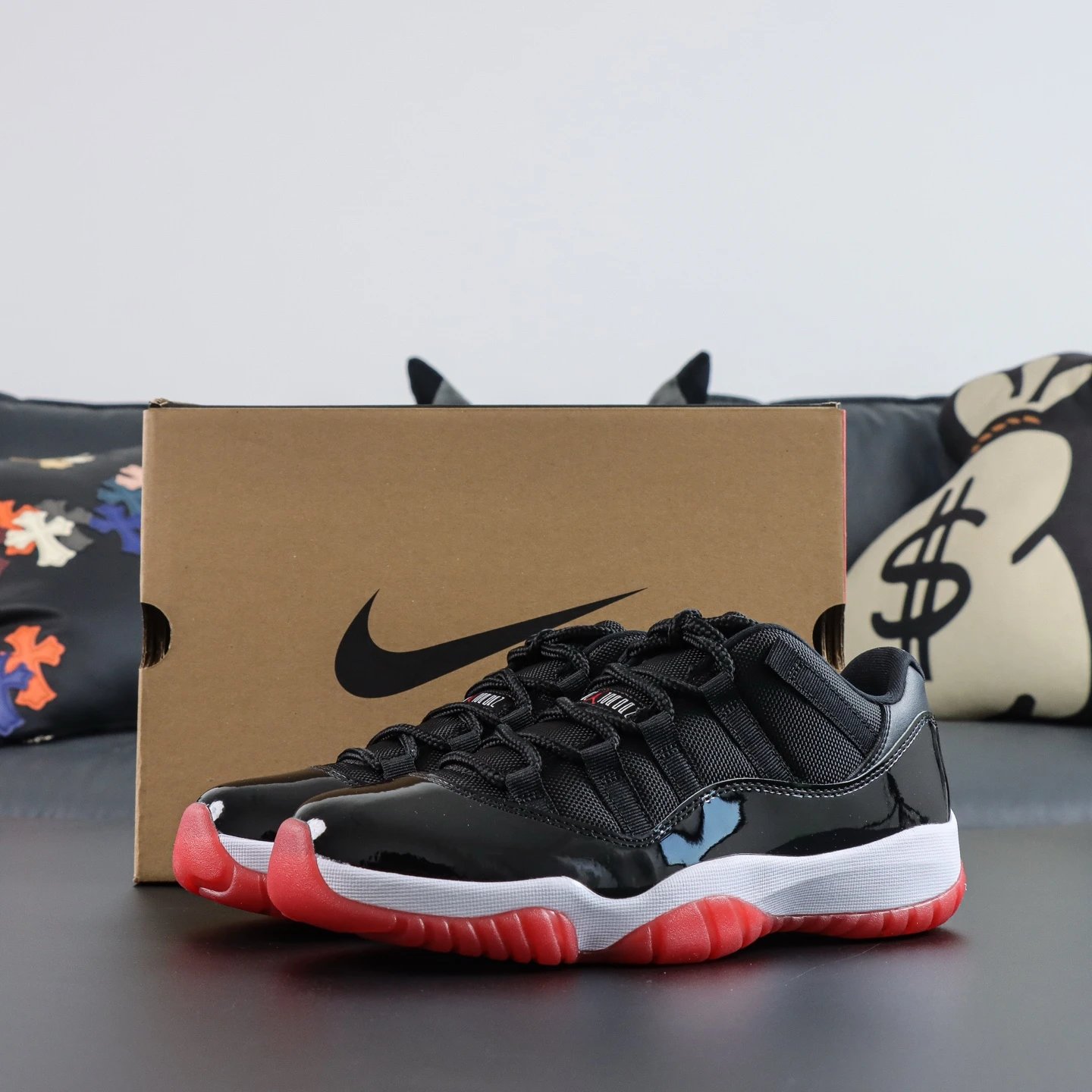 【J11 Black Red Low】FV5104-006