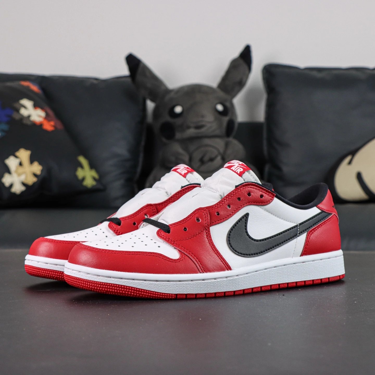 HQ6998-600 Chicago Low