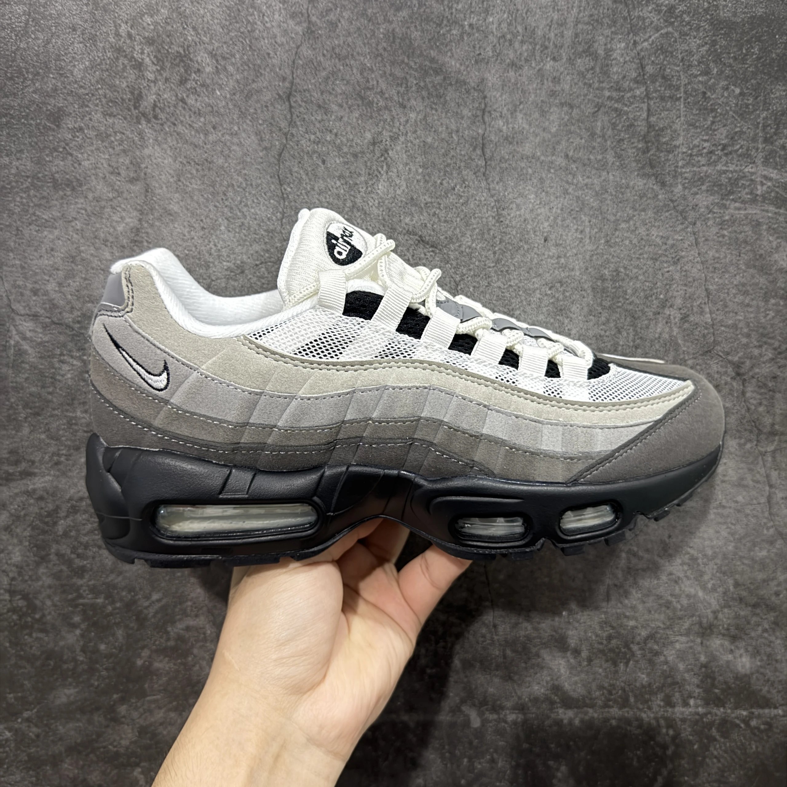 Grey White AT2865-003