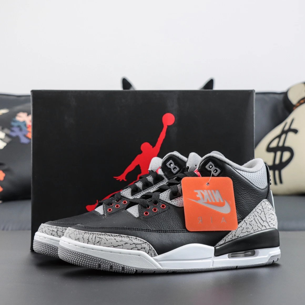 J3 Black Cement DN3707-010