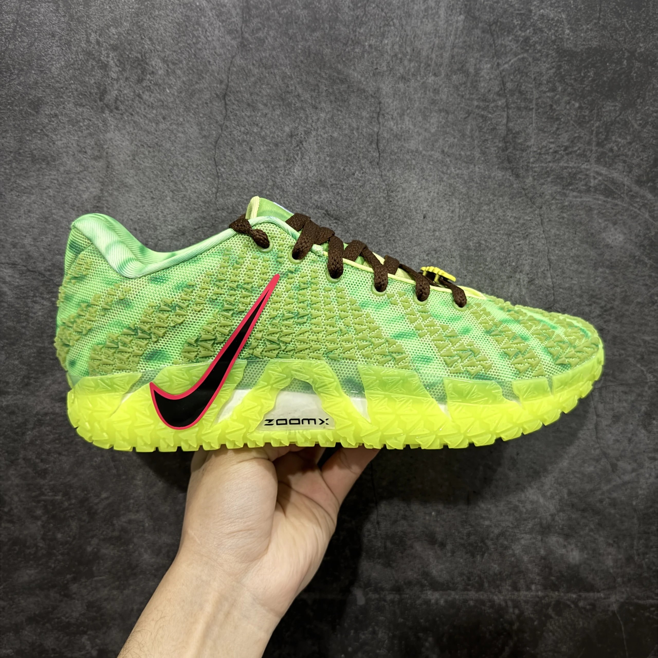 HV9224-700 Fluorescent Green