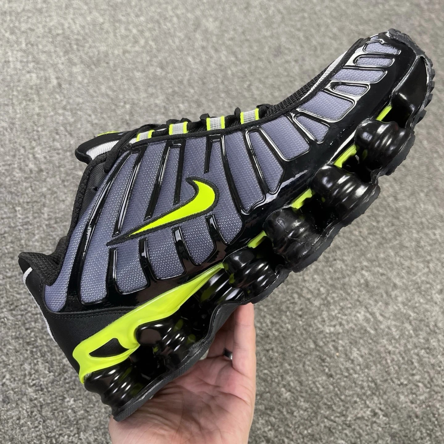 black-green