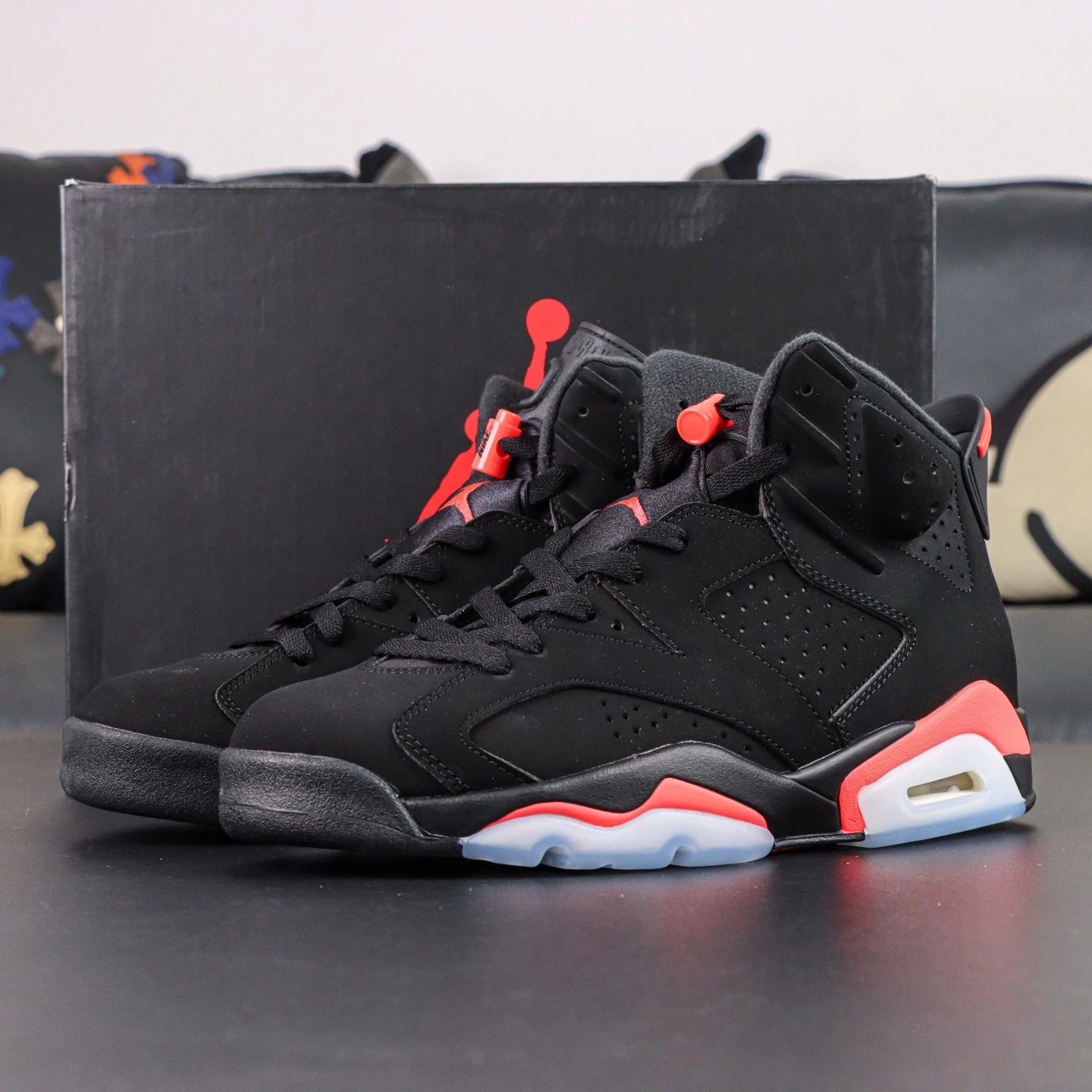 384664-060 AJ6 Black and Red 2019 Version