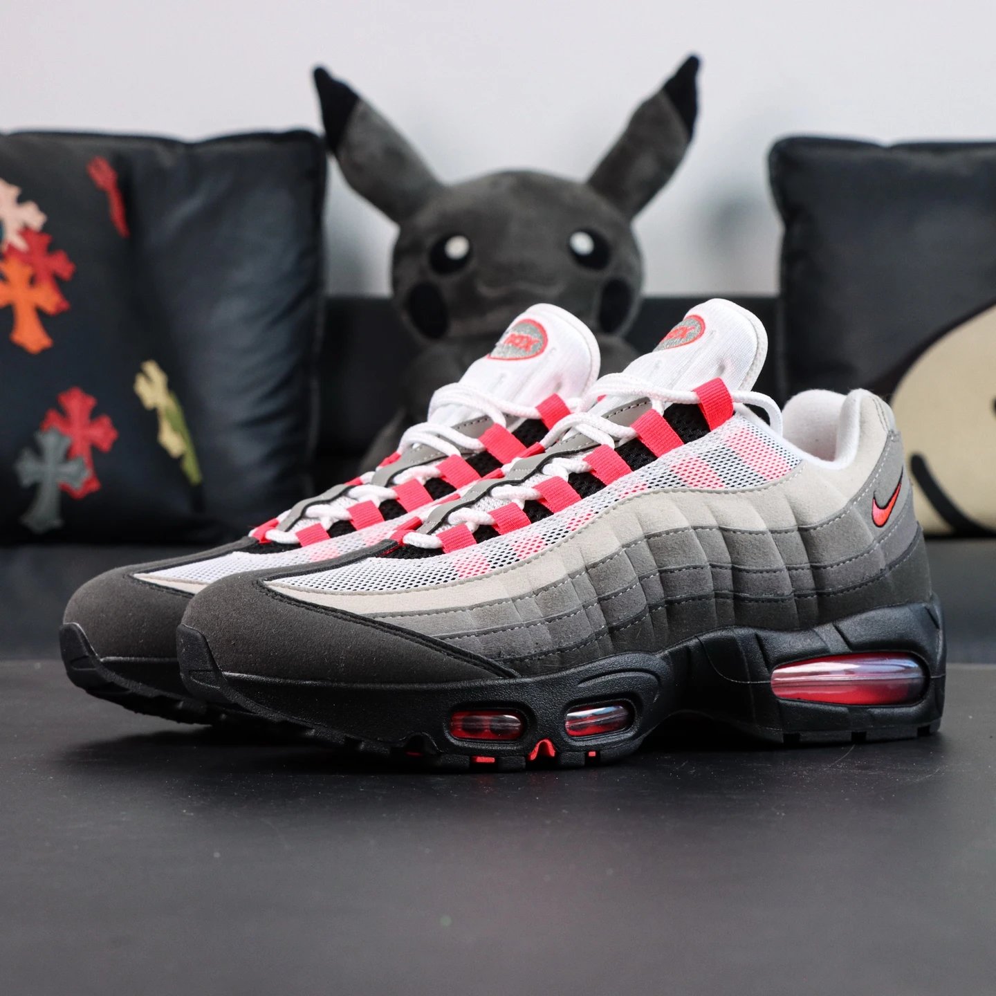 IM7410-001 Grey Red
