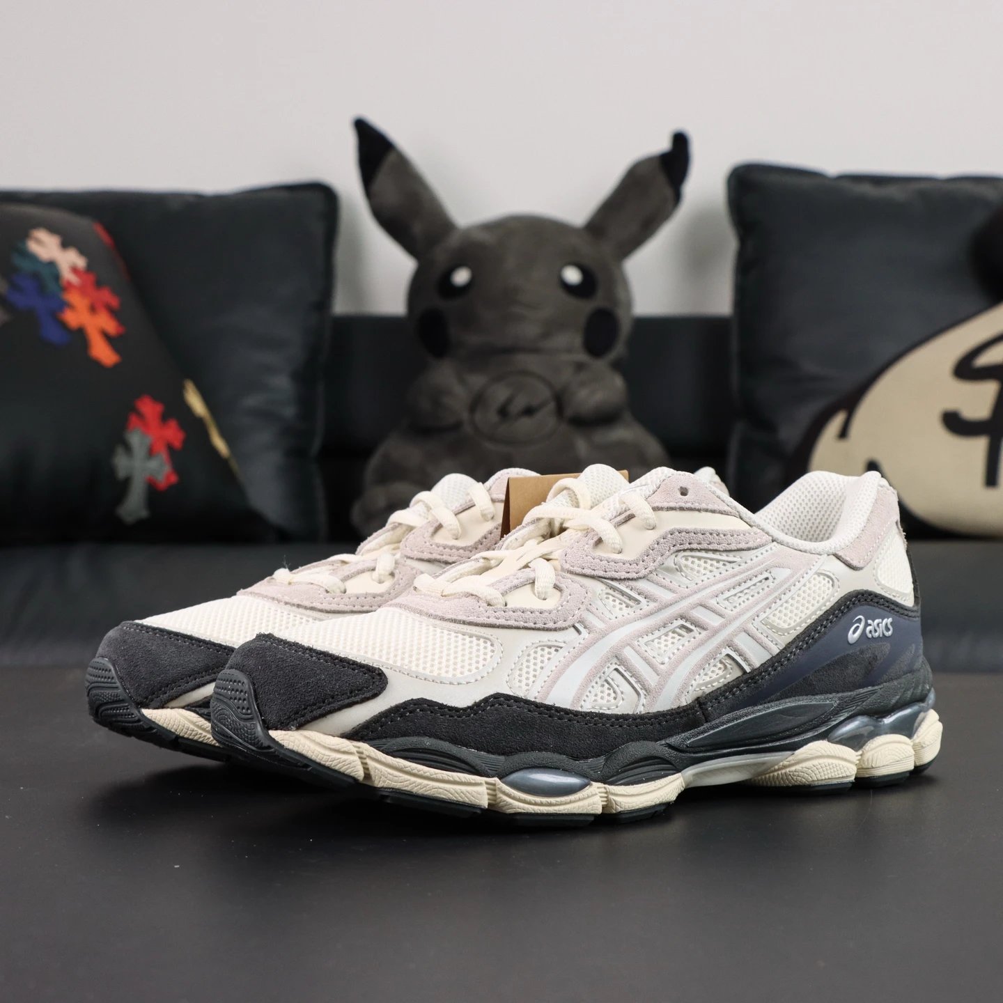 1203A383-111 Smoke Gray