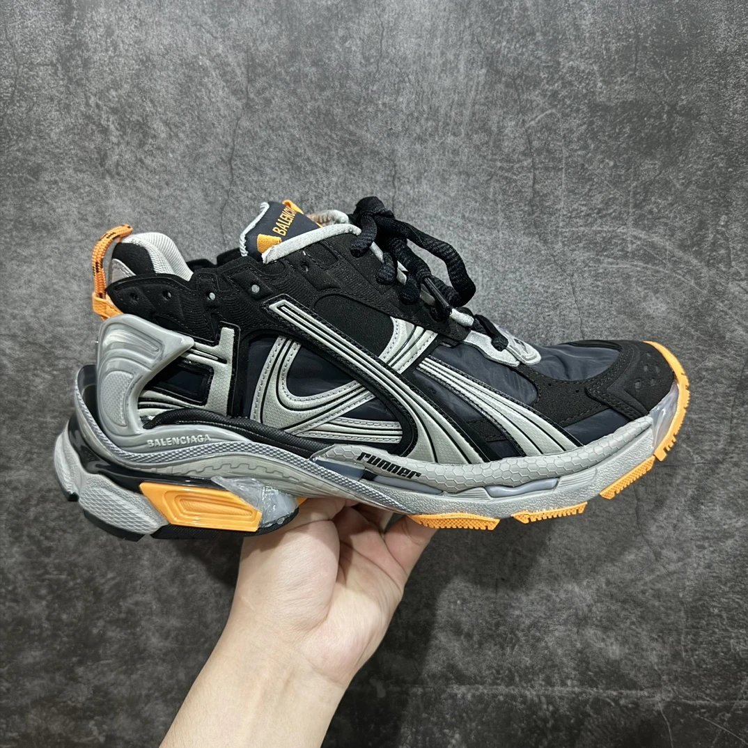 7.5th Gen Black Gray Orange