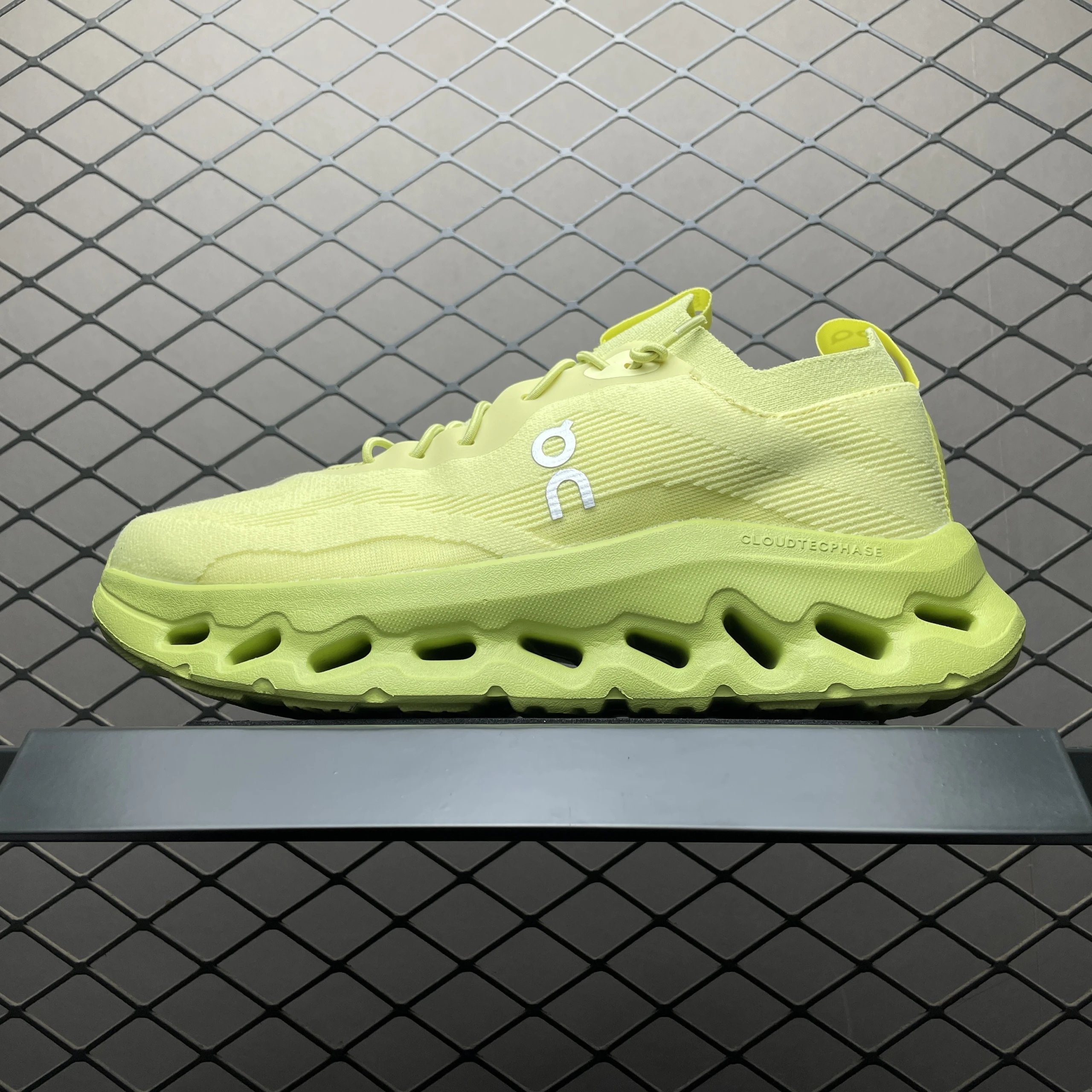 fluorescent green