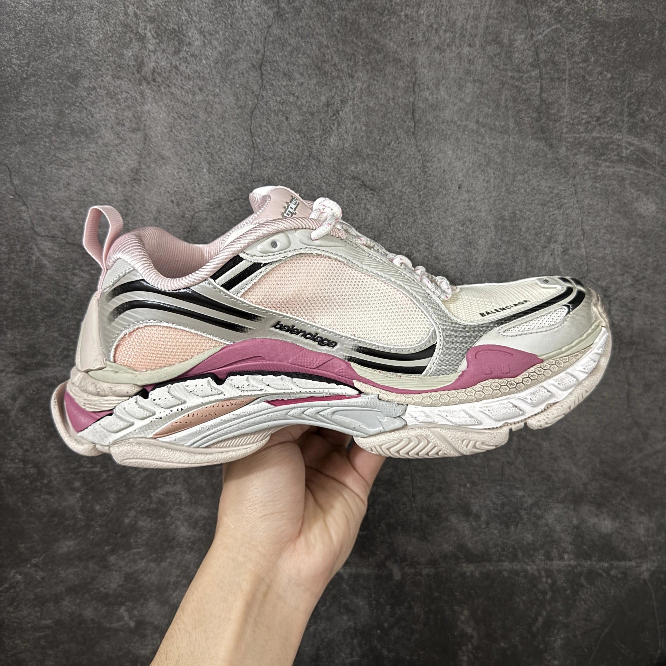 dust pink