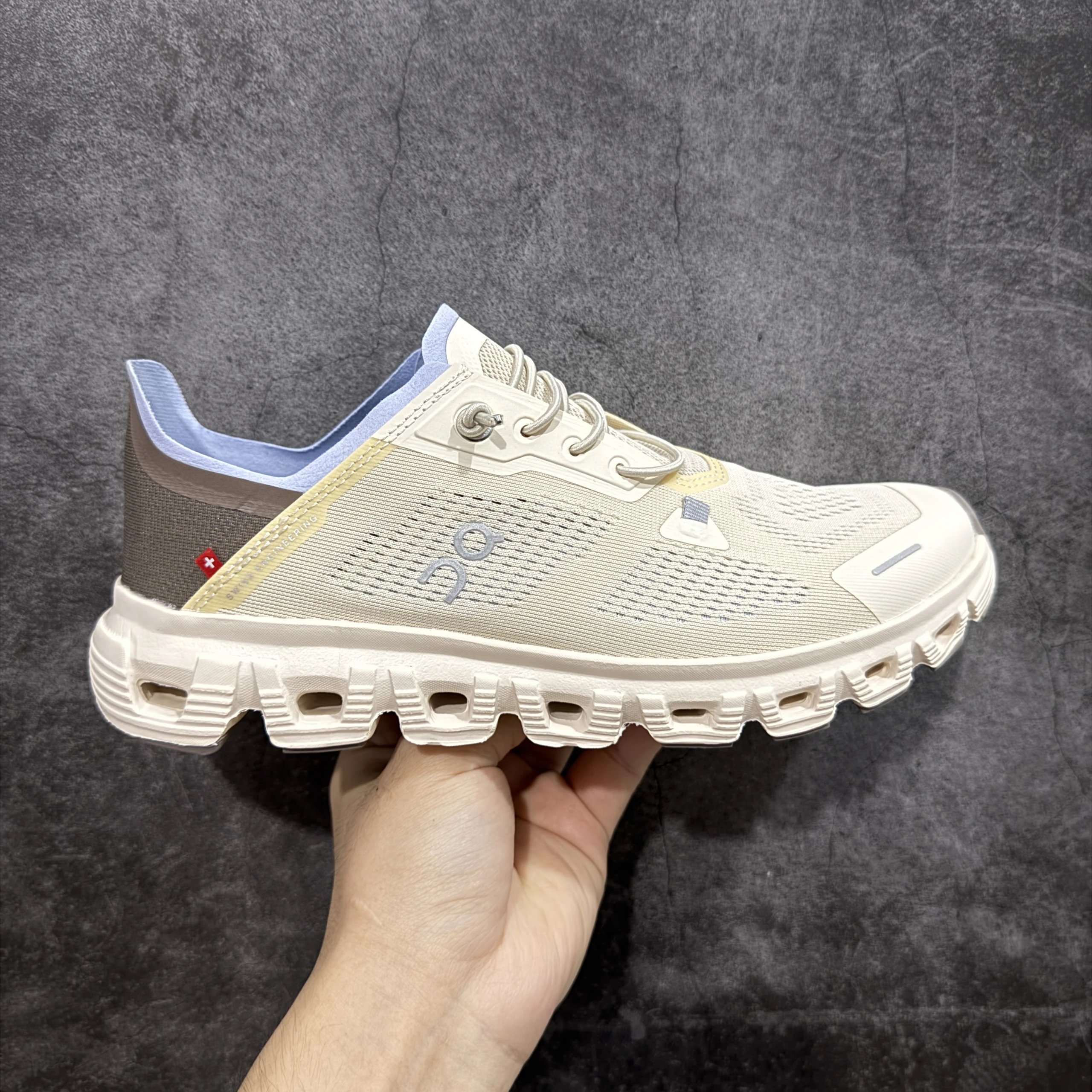 Cloud6 beige