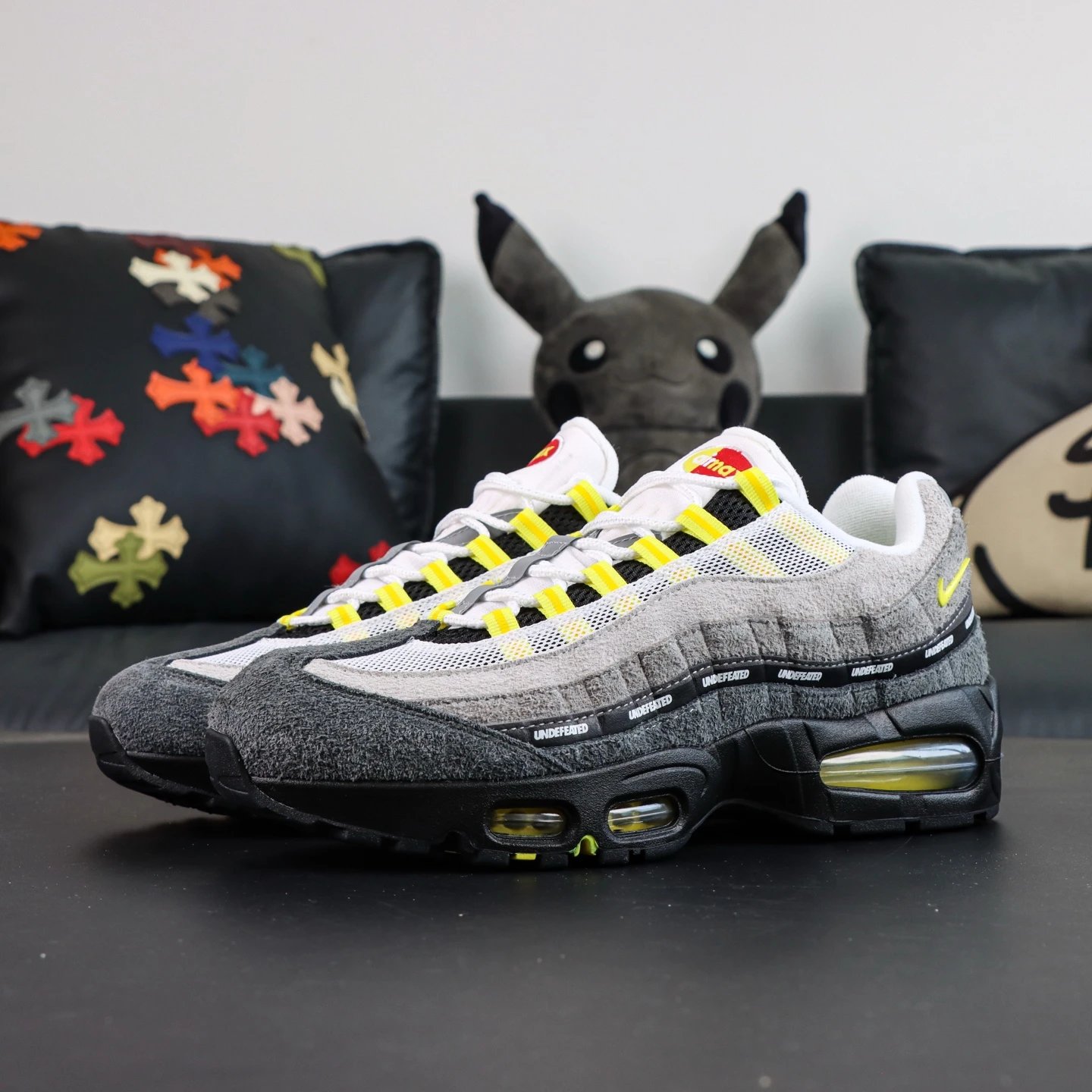 IB4523-002 Shanghai Limited Edition