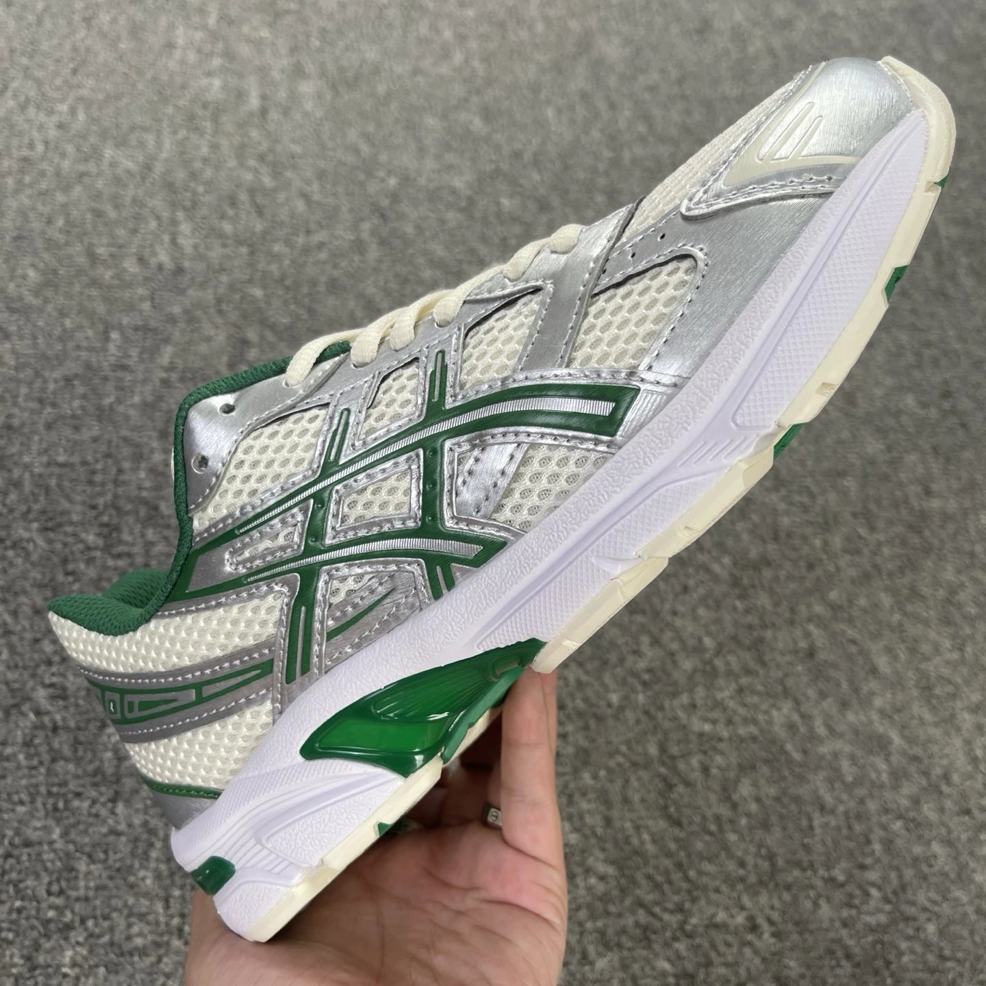 white-green