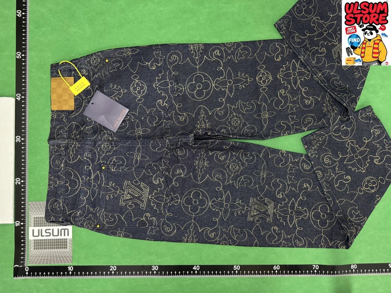 11 Pants