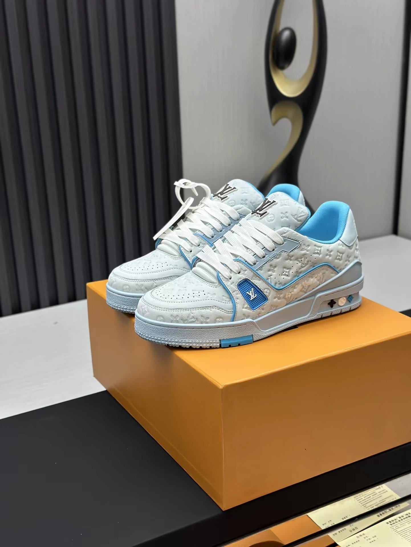Sports Running Sneaker photo 7