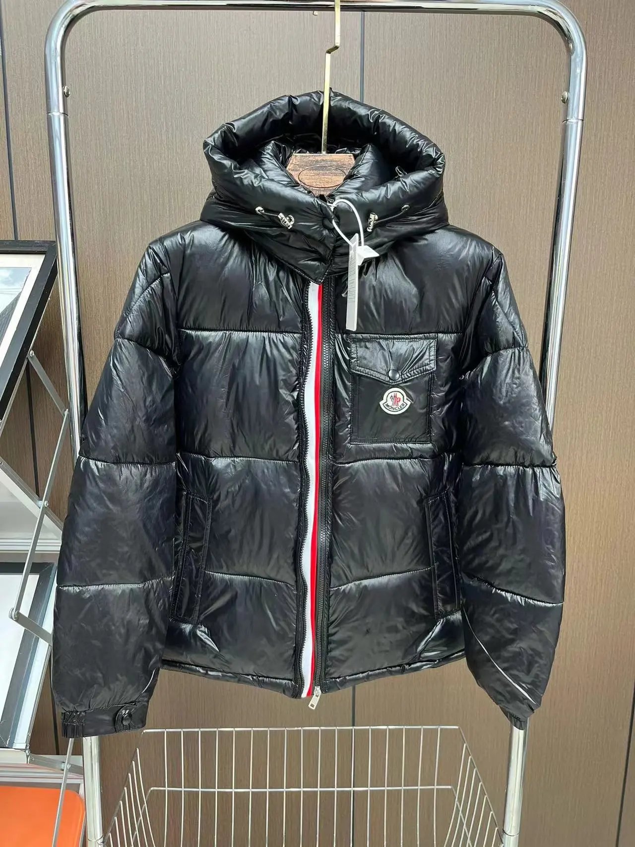 Model 2- Black