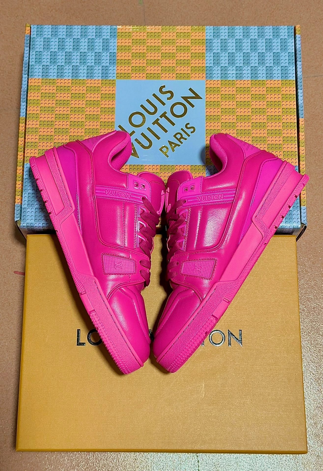 LLLVVV Trainer（2）