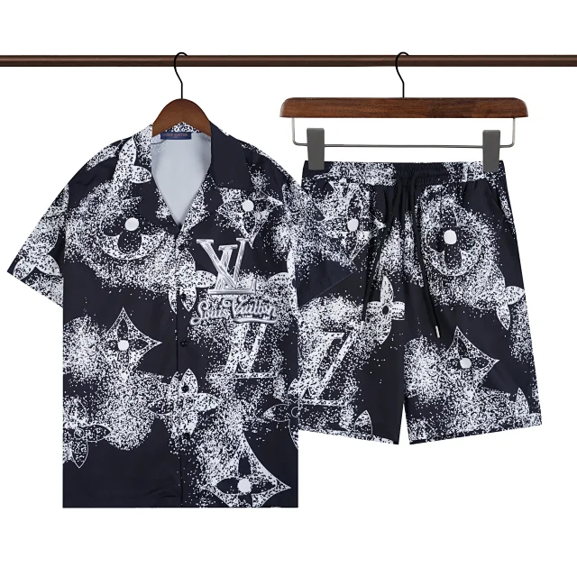 Gucci Matching Sets Short-sleeve button-up shirt and drawstring shorts set product detail image 8