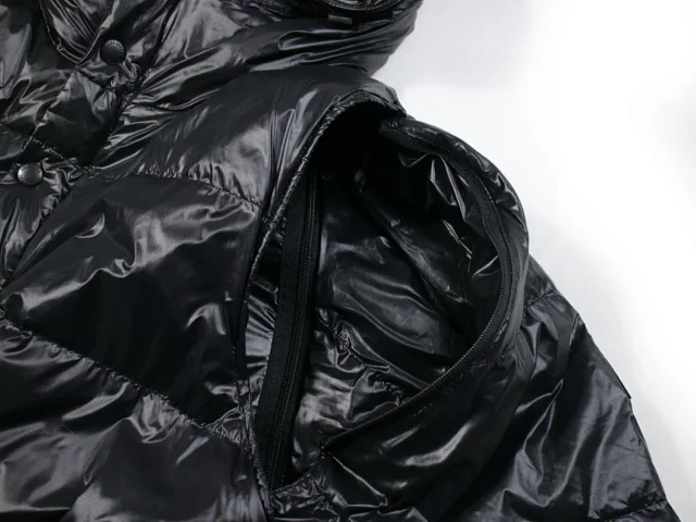Burberry Down Jackets Hooded quilted puffer jacket product detail image 6