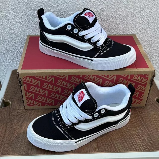 Vans: seller detail photo 7