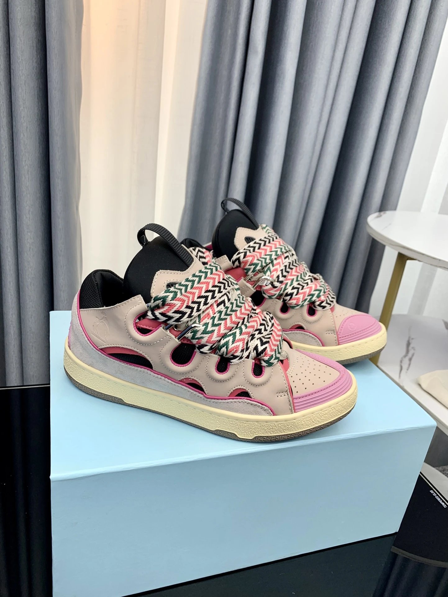 Lanvin Curb Sneakers — 10 colorway — USFans Spreadsheet photo