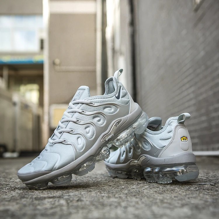 Nike Vapormax · 6