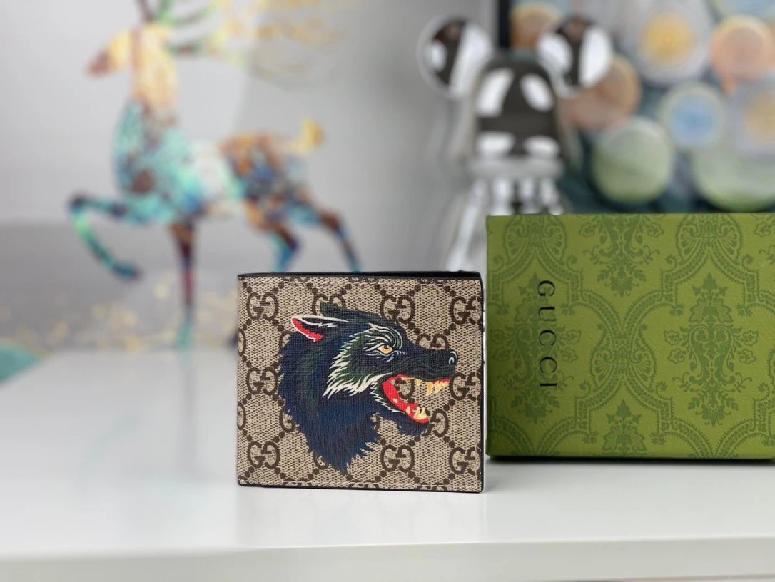 Gucci Wallet 11