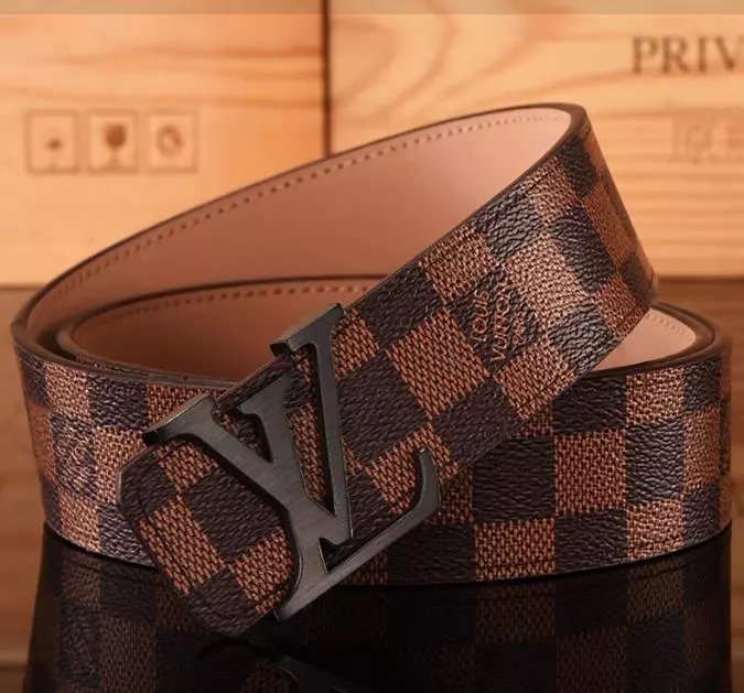 Budget LV Belt — L Classic Cage Black Button colorway — USFans Spreadsheet photo