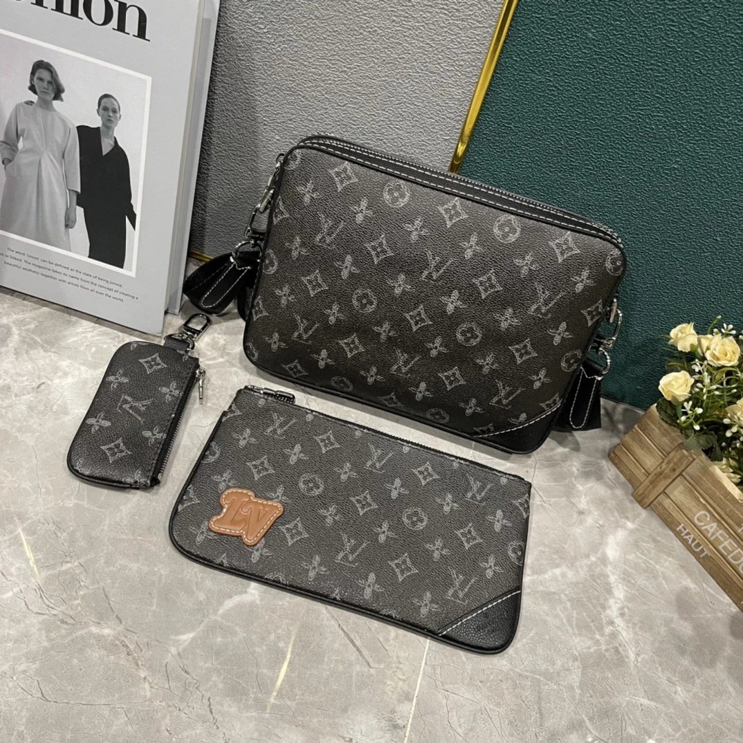 Louis Vuitton Messenger Bag 2