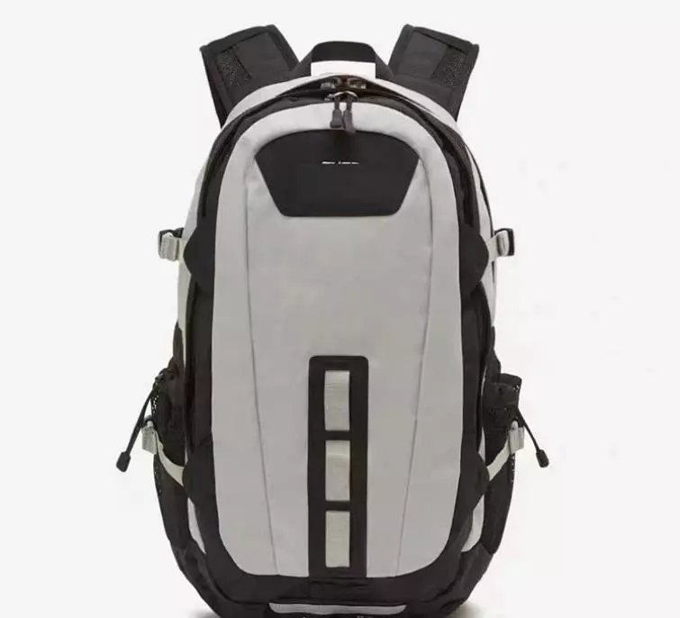 T12 Medium - Cool Gray