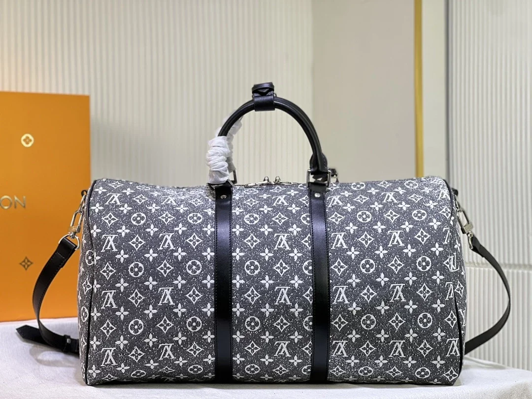 LV Graffiti Duffle