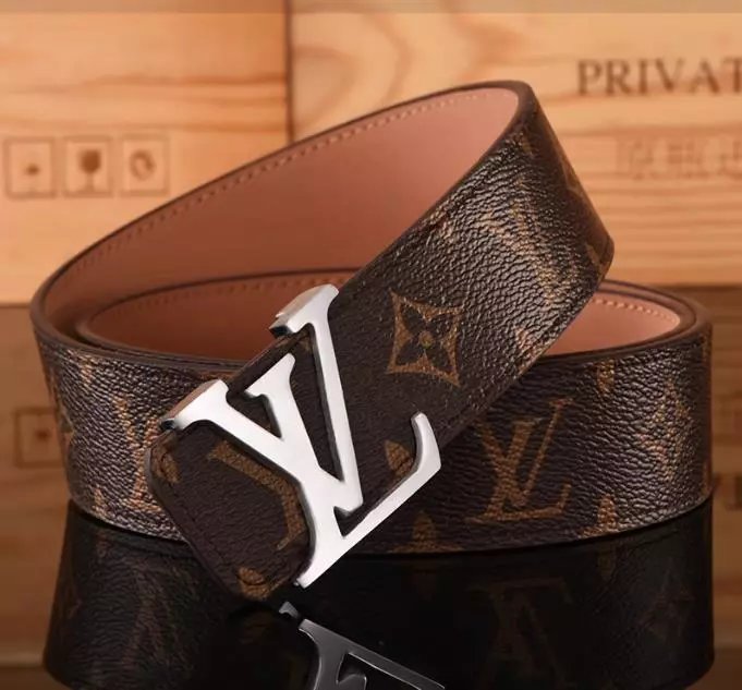 Budget LV Belt — L Classic Old Flower Silver Buckle colorway — USFans Spreadsheet photo