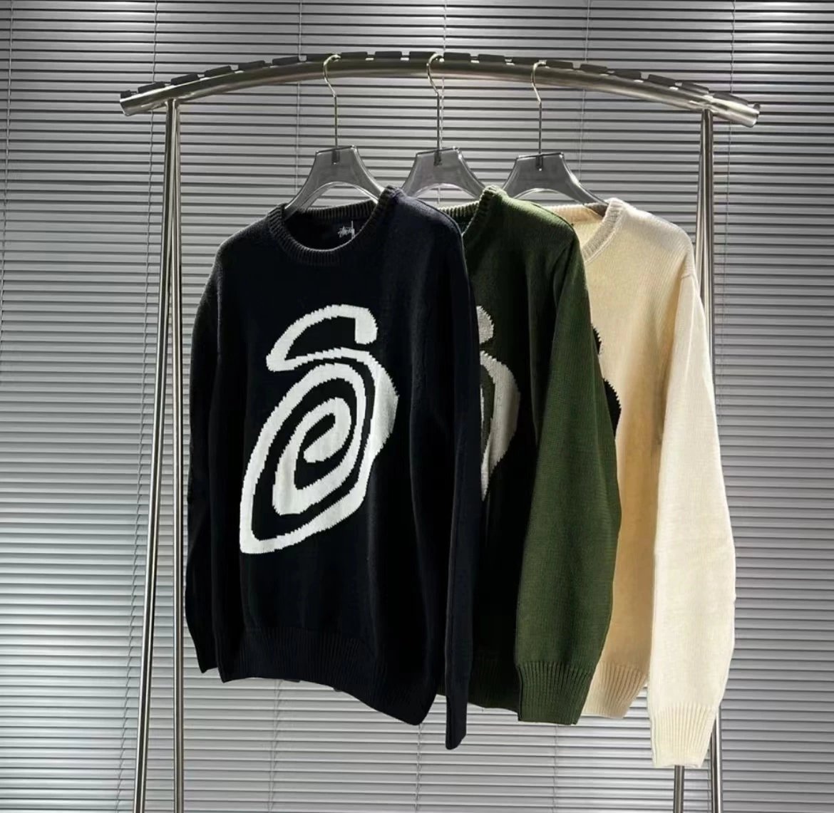 Unisex Long Sleeve Sweater Couples Matching Versatile Original Design