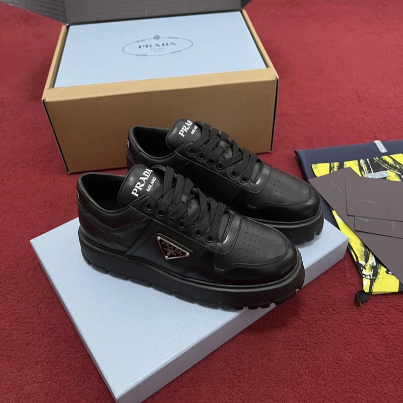 𝐏𝐑*𝐃𝐀运动鞋  Whatsapp : +86 134 3563 7886
