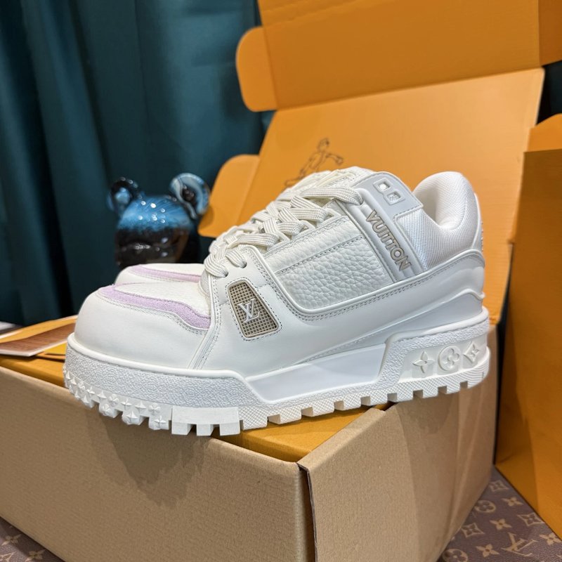 全新 lv 胖丁 trainer maxi  Whatsapp : +86 134 3563 7886