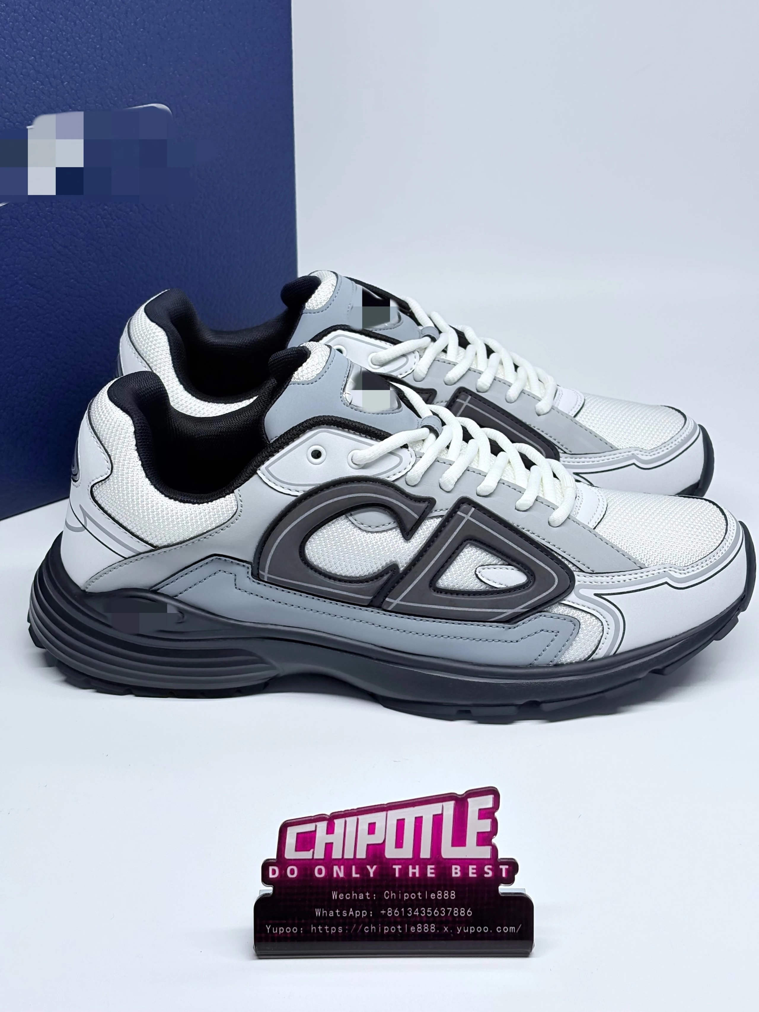 B30 reflective CD30 logo sports shoes