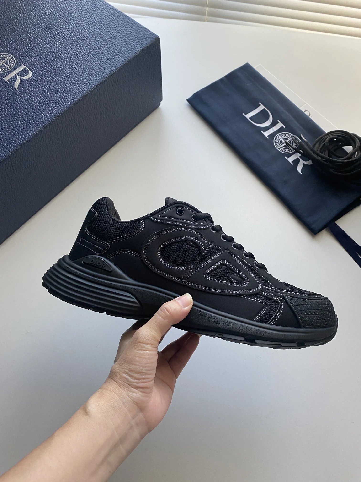 DIOR B30 (BEST QUALITY)