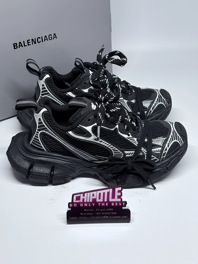 B*alenciaga 3XL