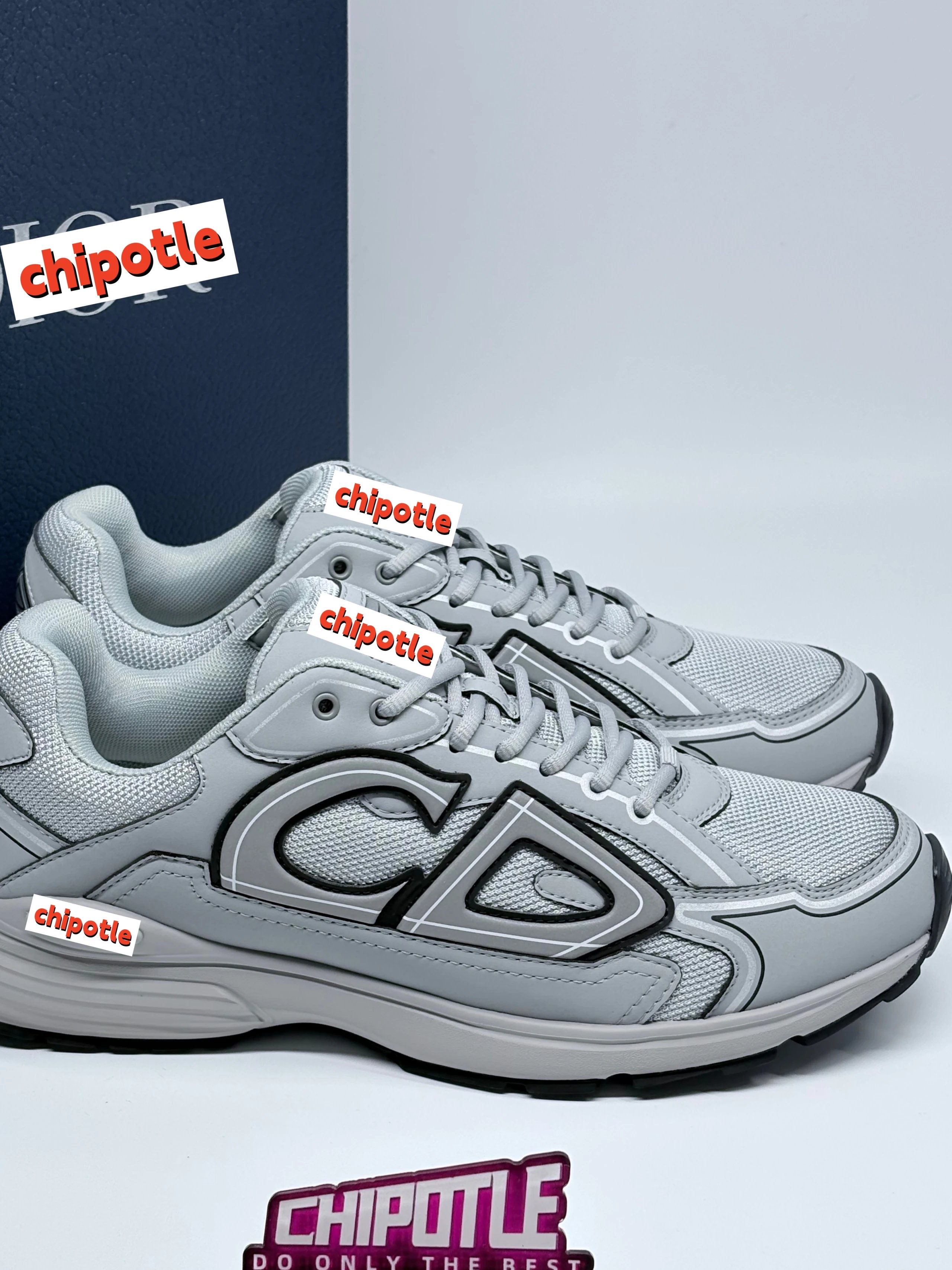  B30反光 CD30 标志 运动鞋

WhatsApp86 134 3563 7886
 7