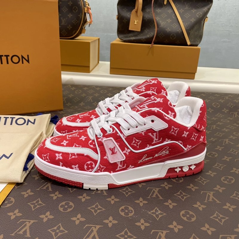 01Trainer 最新款运动鞋