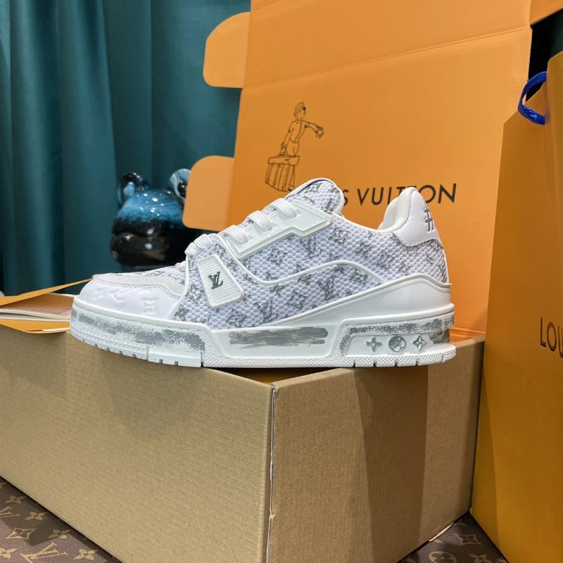 Trainer 最新款运动鞋