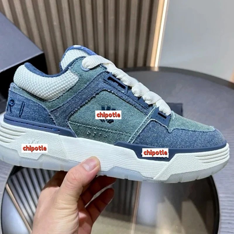 MA-1面包鞋  鞋款是向滑板运动的致敬