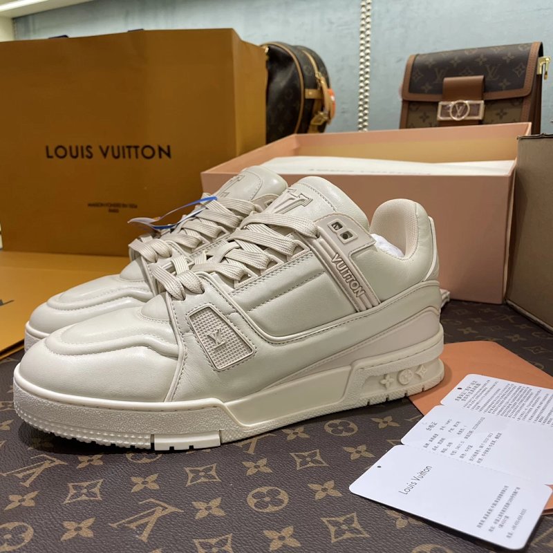 1.Trainer 最新款运动鞋