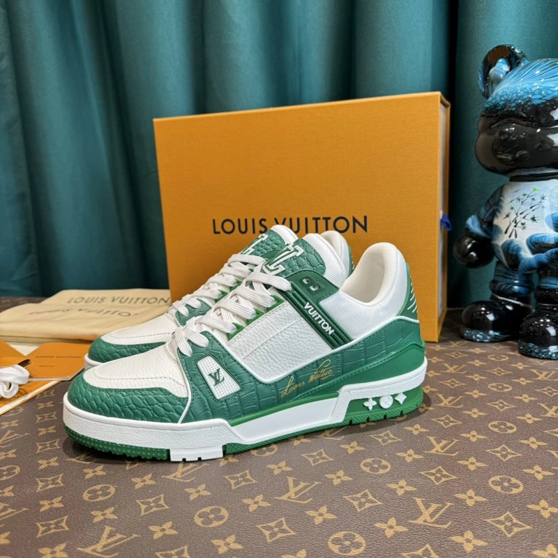 2  Trainer 最新款运动鞋