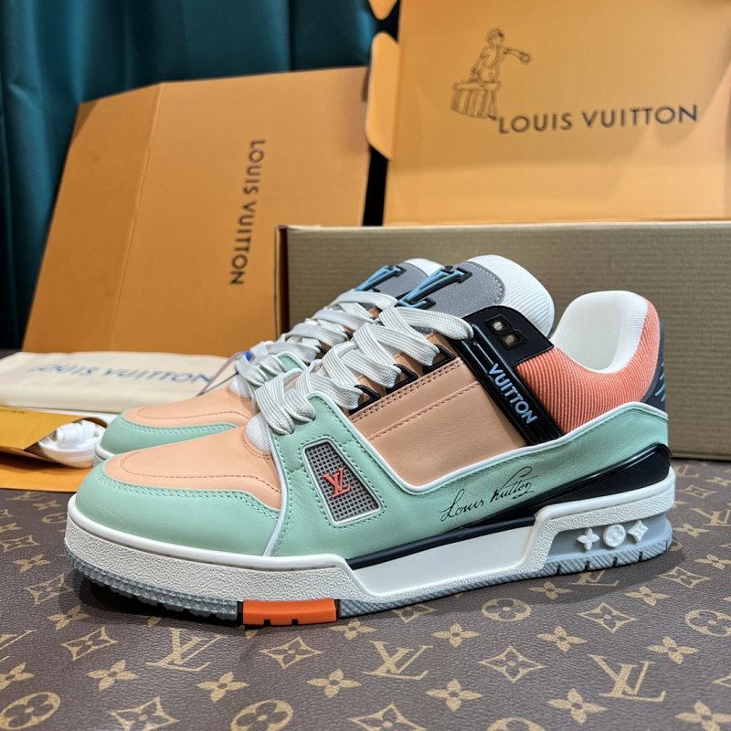 02Trainer 最款 运动鞋