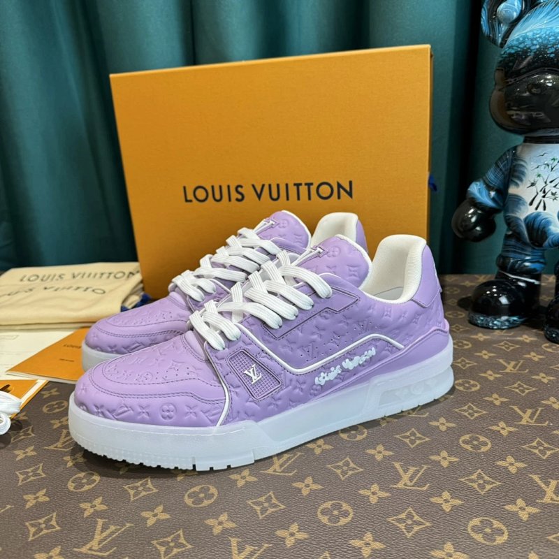 01Trainer 最新款运动鞋